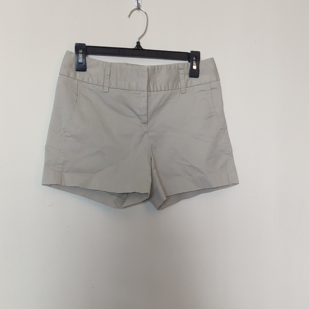 Daisy Fuentes Women's Beige Shorts